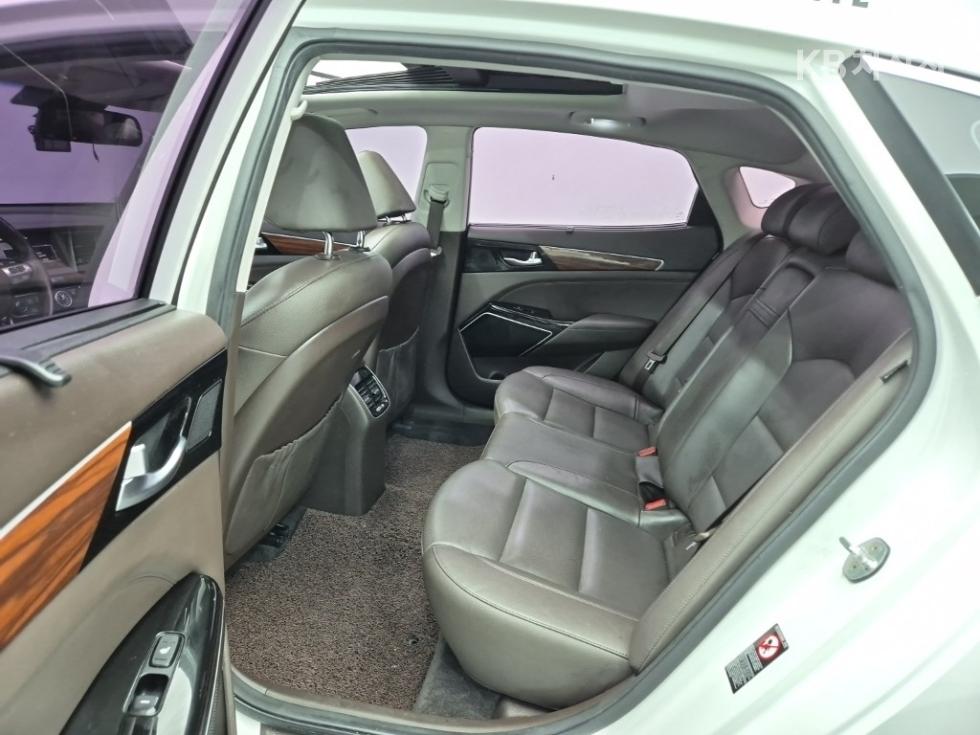 Kia K7 — miniaturë 12