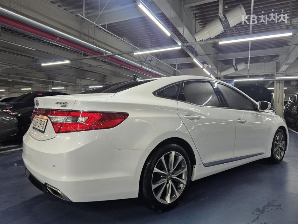 Hyundai Grandeur — miniaturë 4