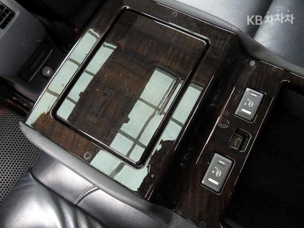 Renault SM5 — miniaturë 8