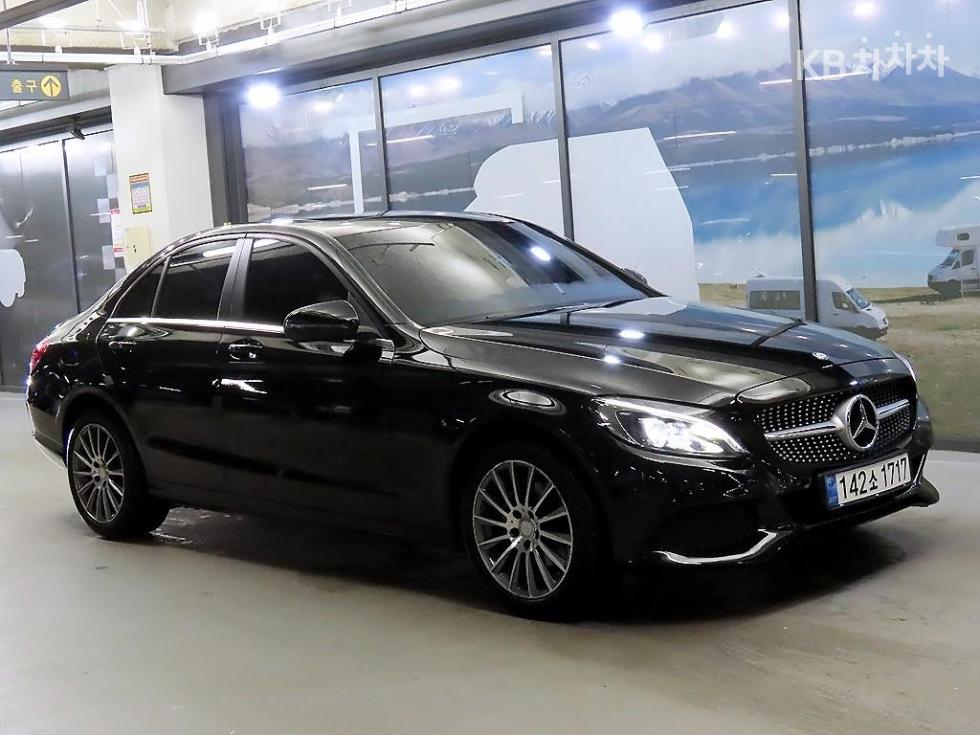 مرسيدس C-Class