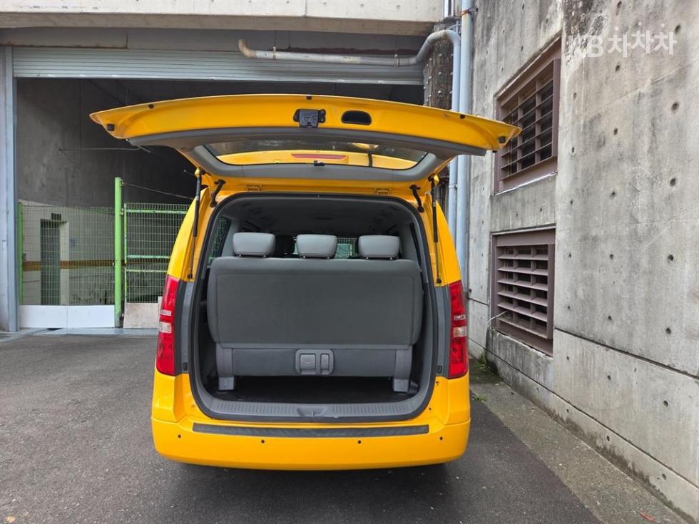 Hyundai Starex — miniaturë 8