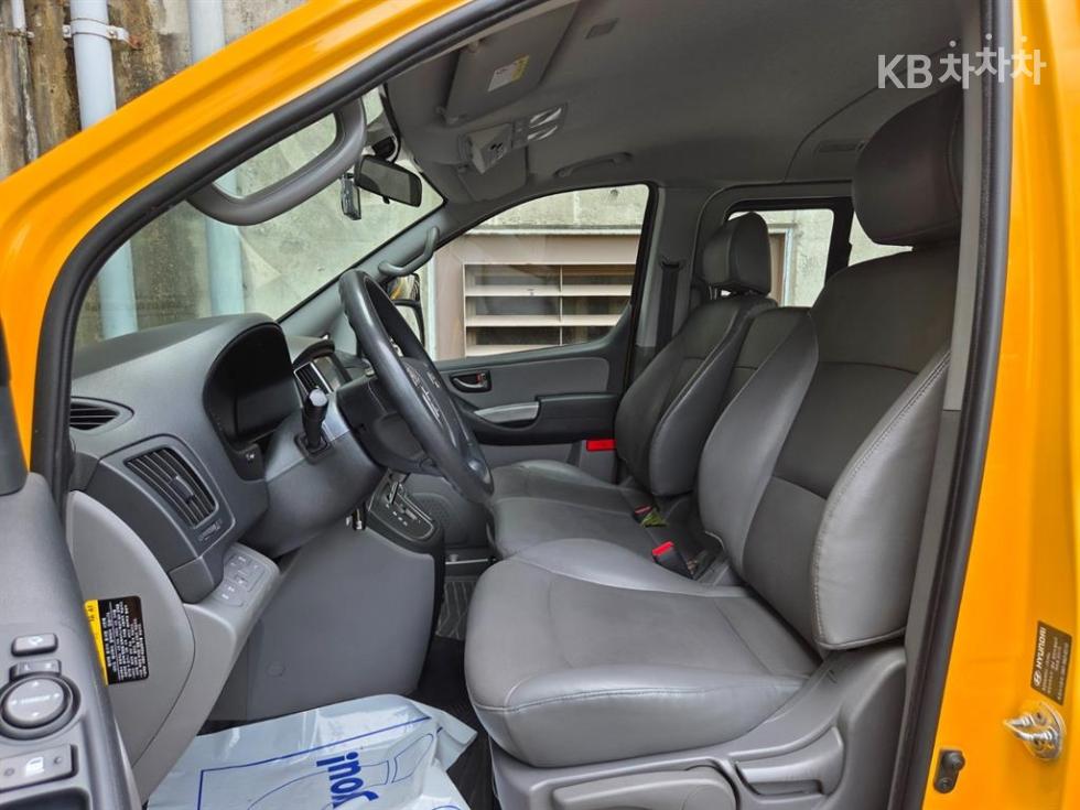 Hyundai Starex — miniaturë 9