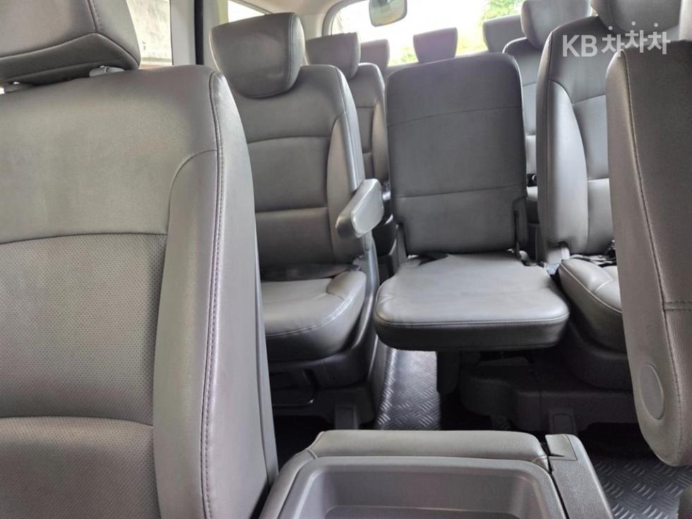 Hyundai Starex — miniaturë 11