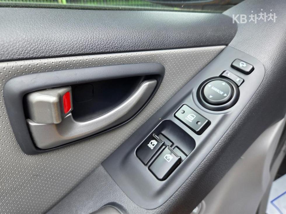 Hyundai Starex — miniaturë 14