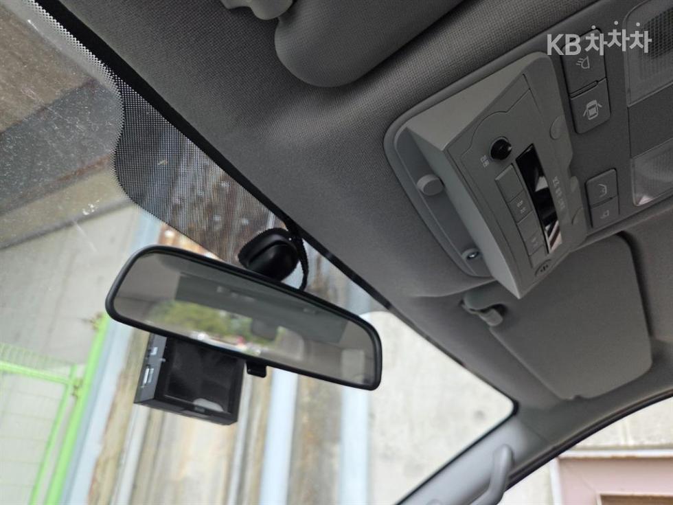Hyundai Starex — miniaturë 19