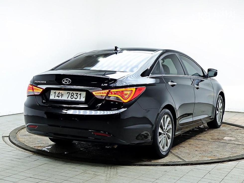 Hyundai Sonata — miniaturë 4