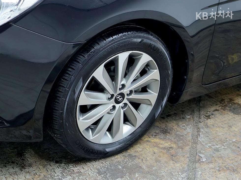 Hyundai Sonata — miniaturë 7