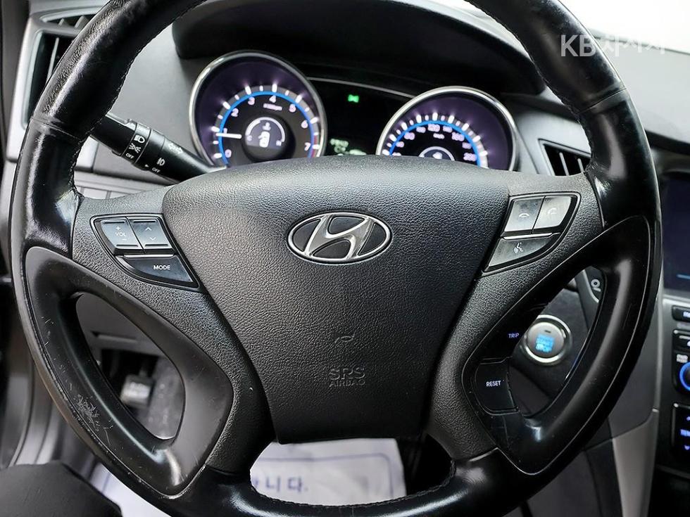 Hyundai Sonata — miniaturë 14