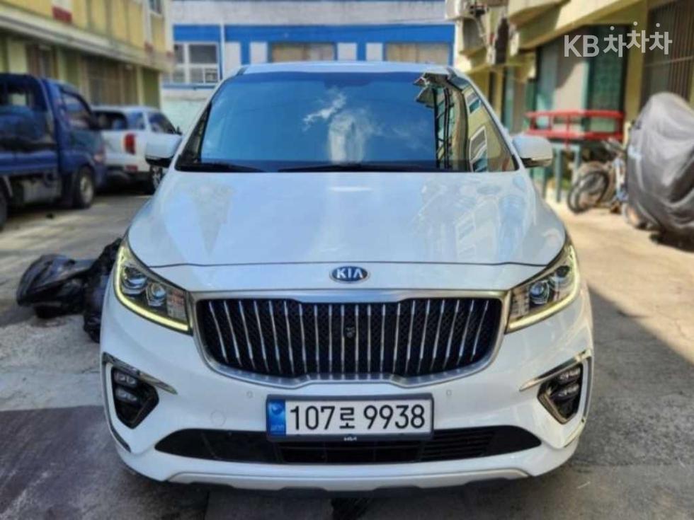 Kia Карнивал