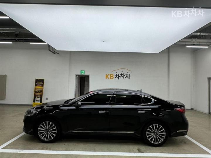 Kia K7 — miniaturë 2