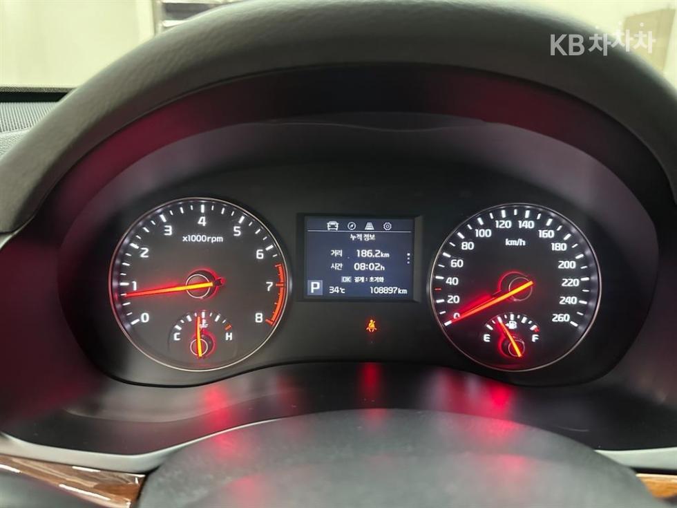 Kia K7 — miniaturë 12