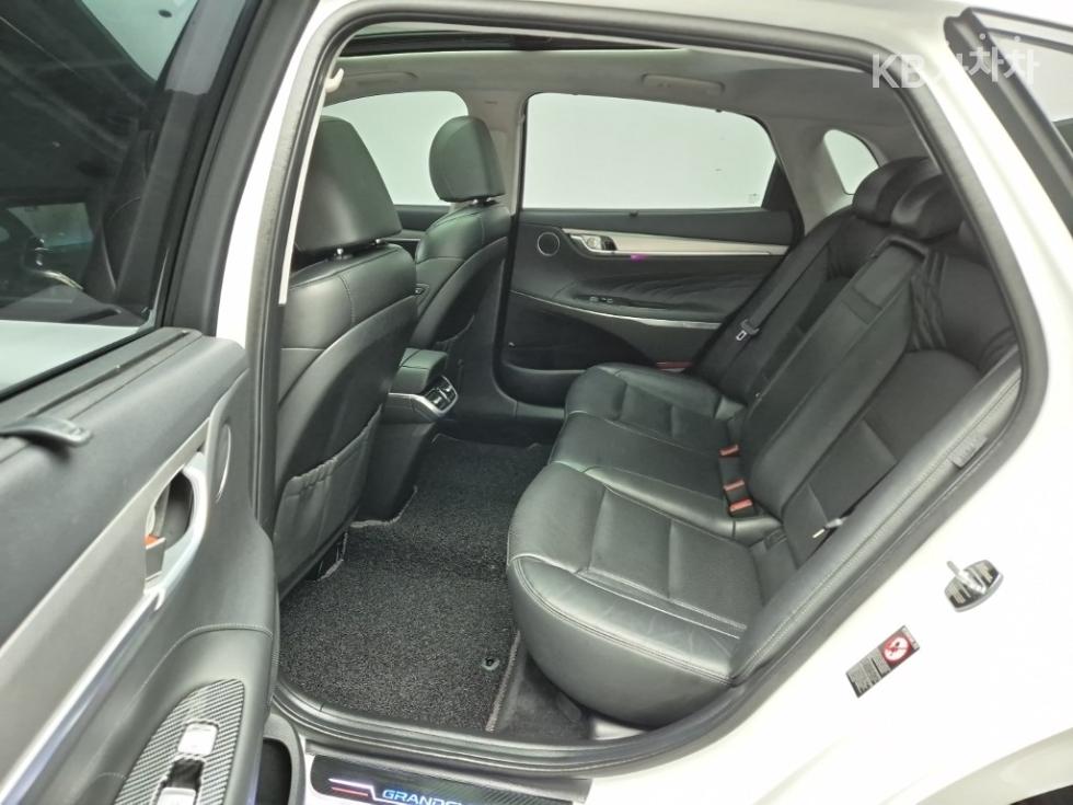 Hyundai Grandeur — miniaturë 12