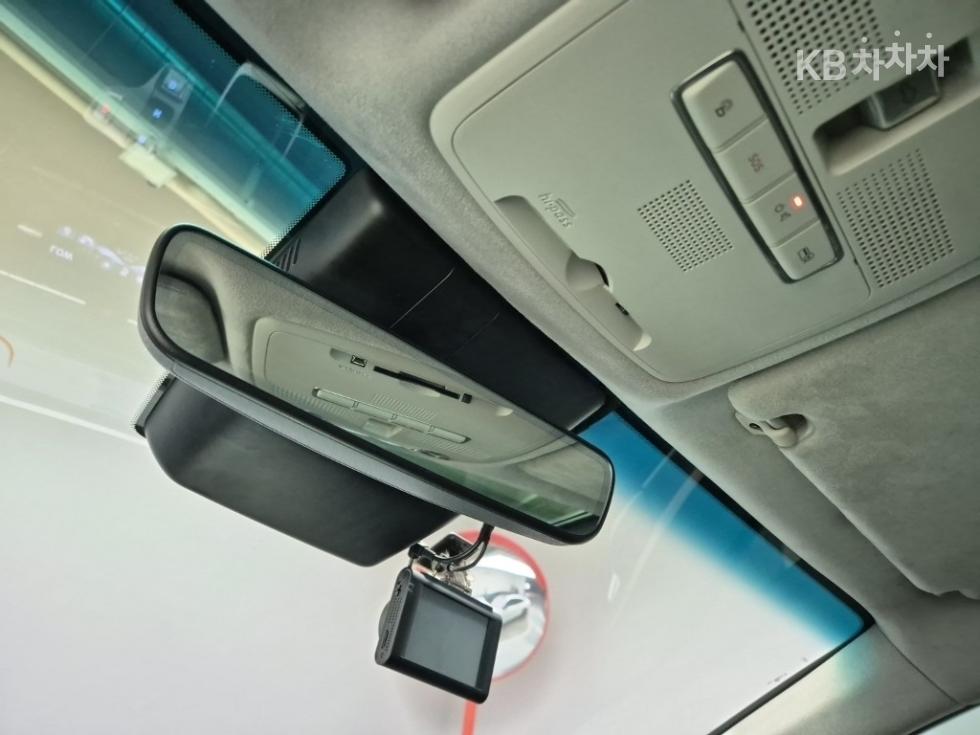 Hyundai Grandeur — miniaturë 17