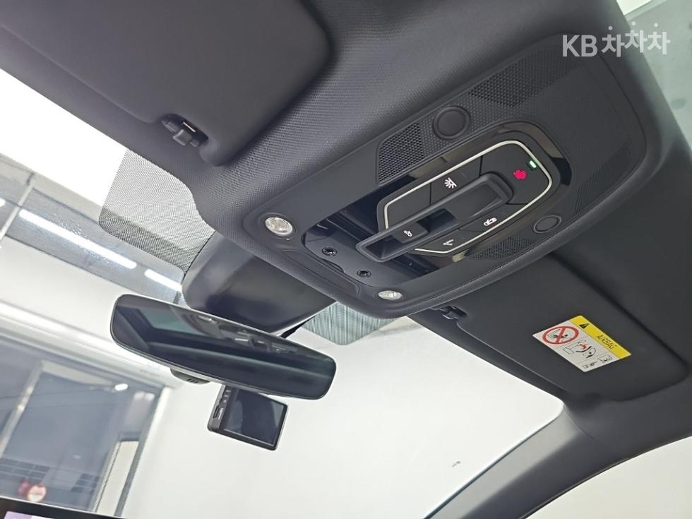 Audi A4 — miniaturë 17