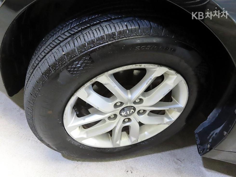 Kia K5 — miniaturë 20