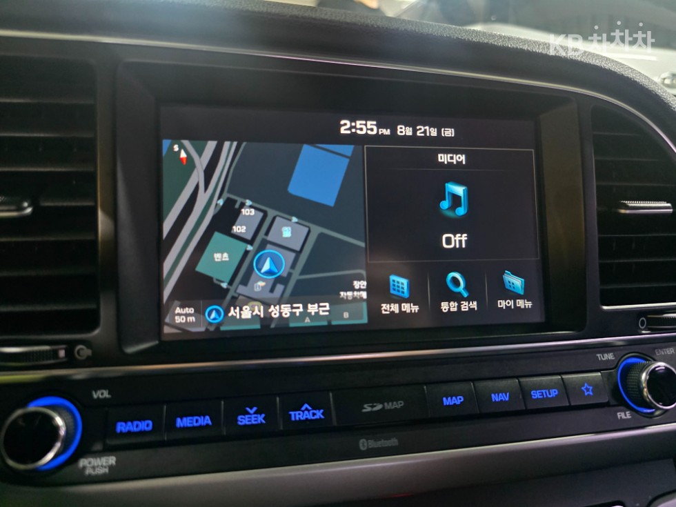 Hyundai Avante — miniaturë 16