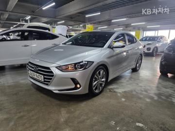 Hyundai Avante 1.6 gdi value plus — foto 1