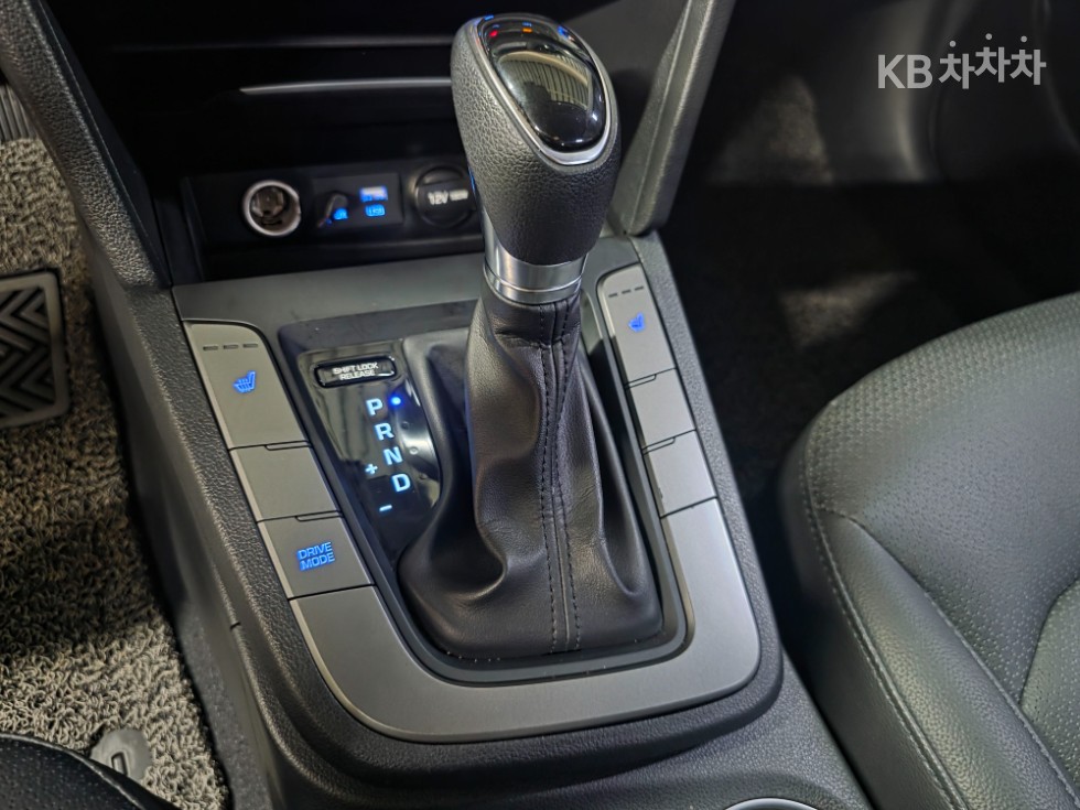 Hyundai Avante — miniaturë 19