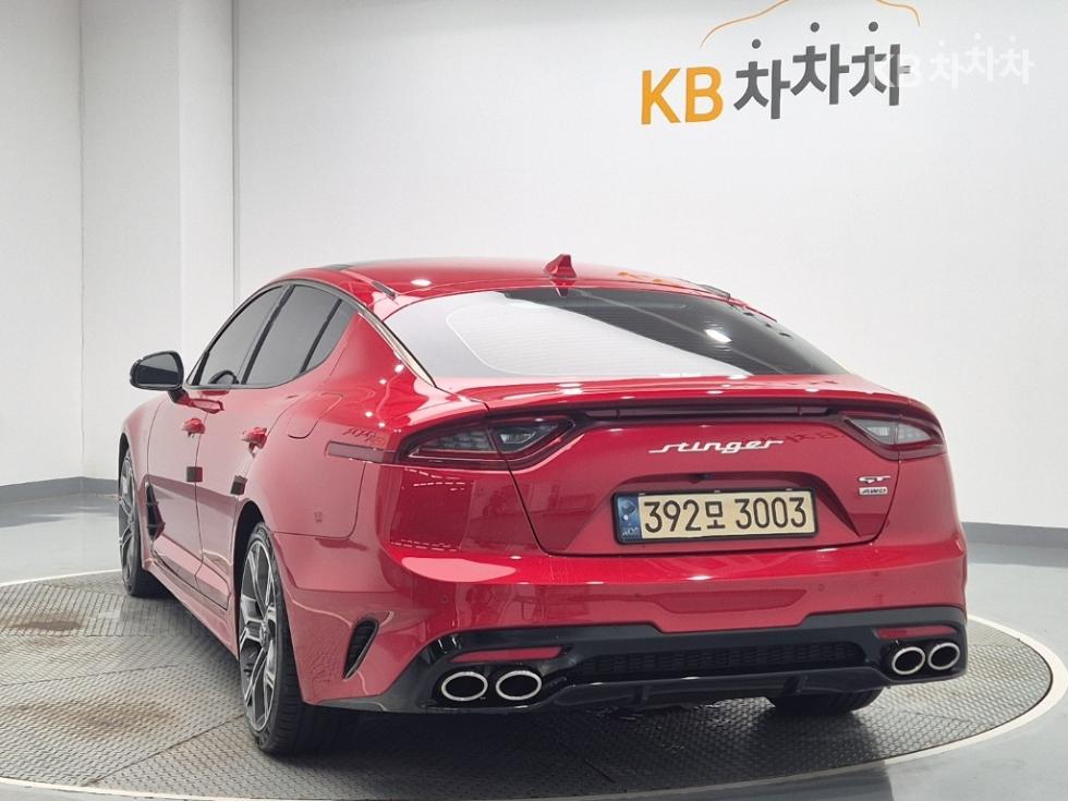 Kia Stinger — miniaturë 2