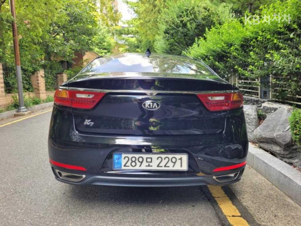 Kia K7 — miniaturë 5