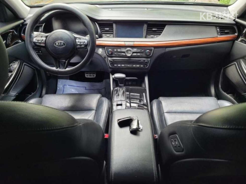 Kia K7 — miniaturë 20
