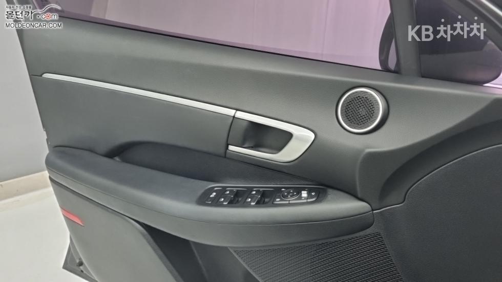 Hyundai Sonata — miniaturë 17