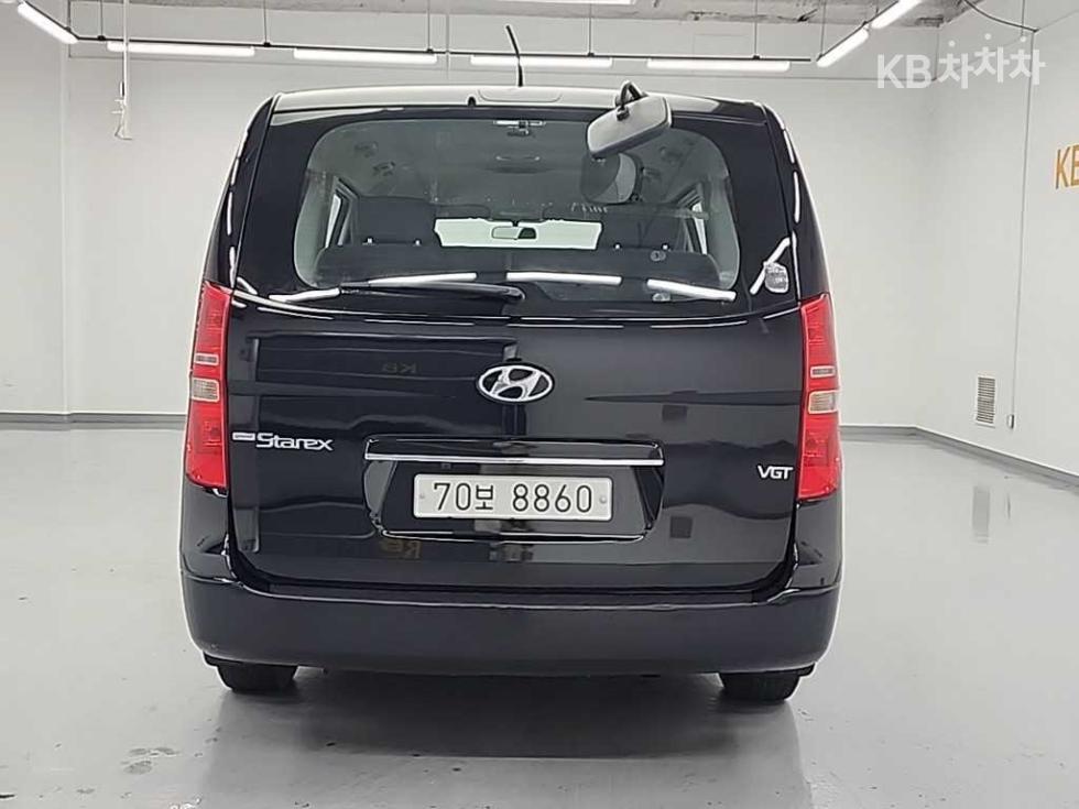 Hyundai Starex — miniaturë 3