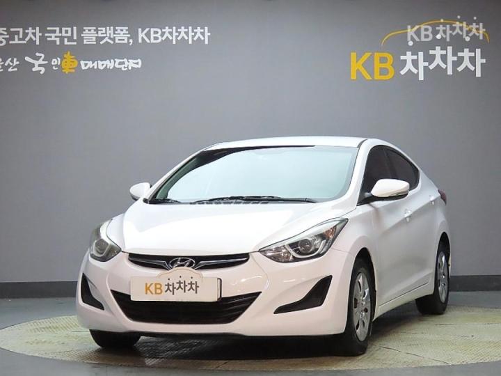Hyundai Avante — foto 1