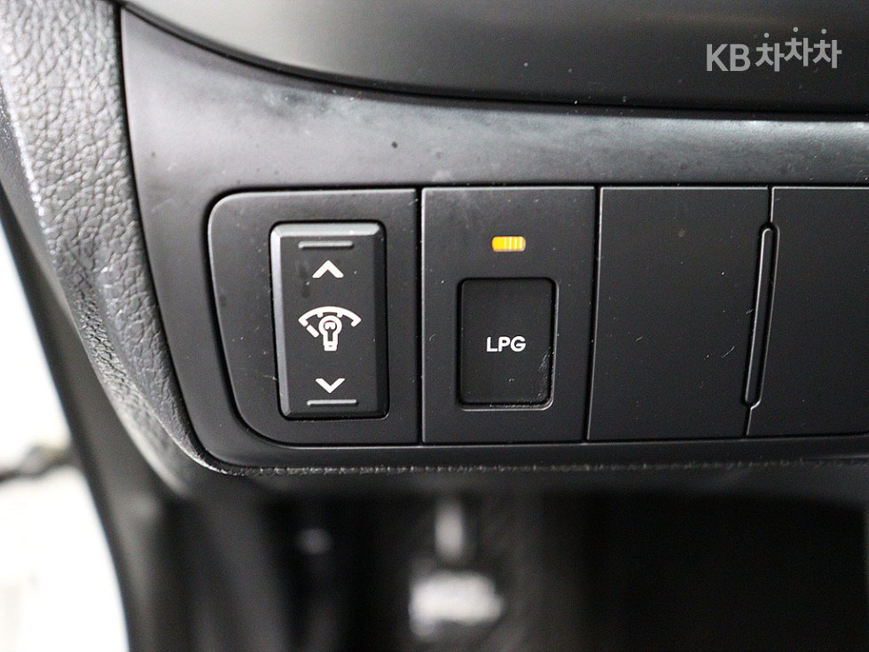 Kia K5 — miniaturë 13