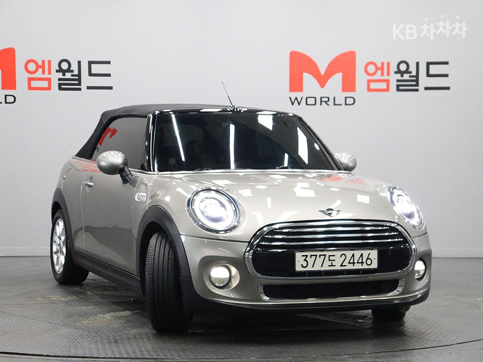 Mini Cooper Convertible BASE MODEL — фото 2