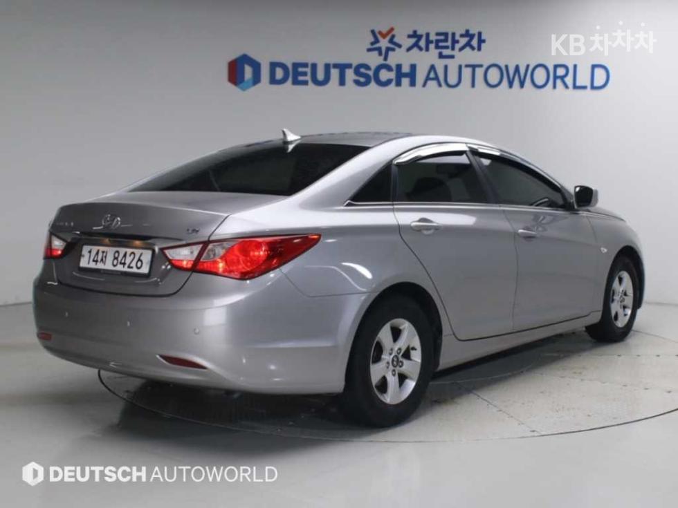 Hyundai Sonata — miniaturë 2