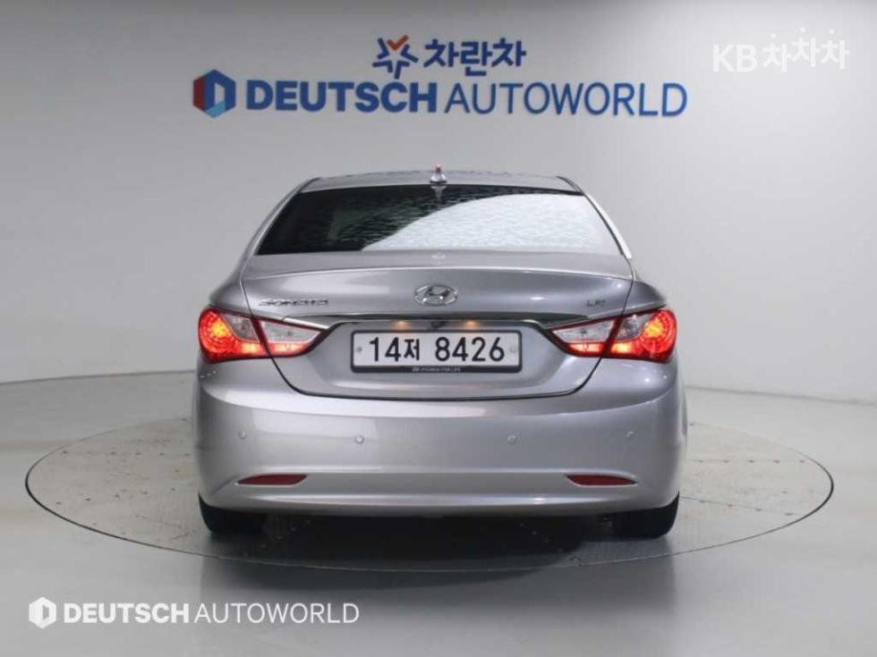 Hyundai Sonata — miniaturë 4