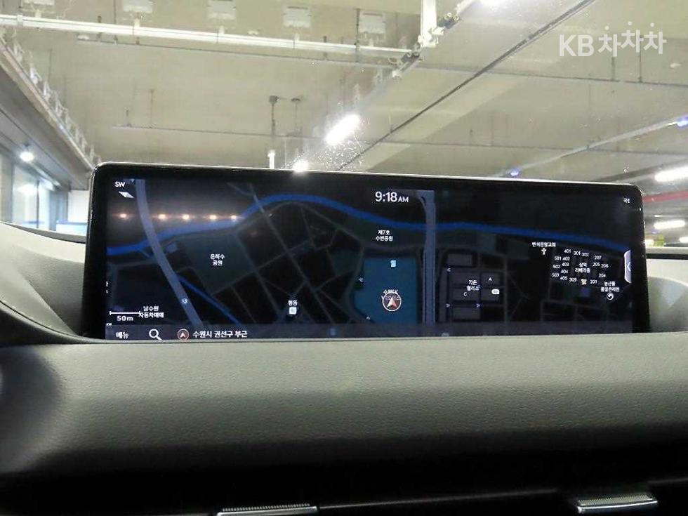 Genesis G80 — miniaturë 13