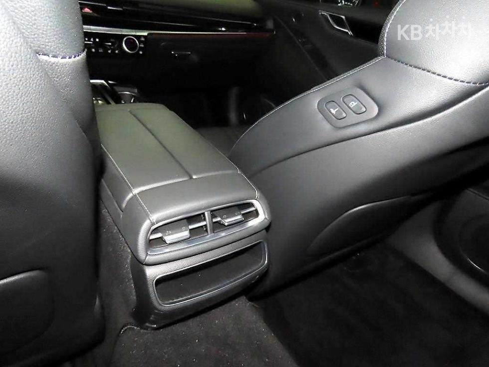 Genesis G80 — miniaturë 16