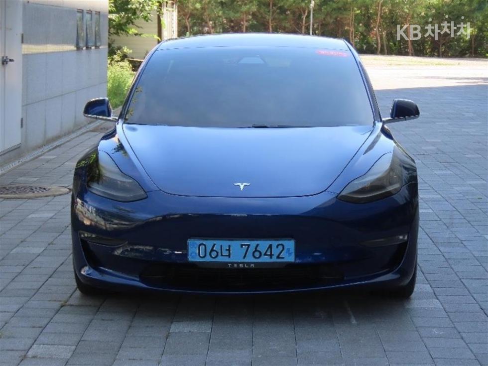 تيسلا Model 3