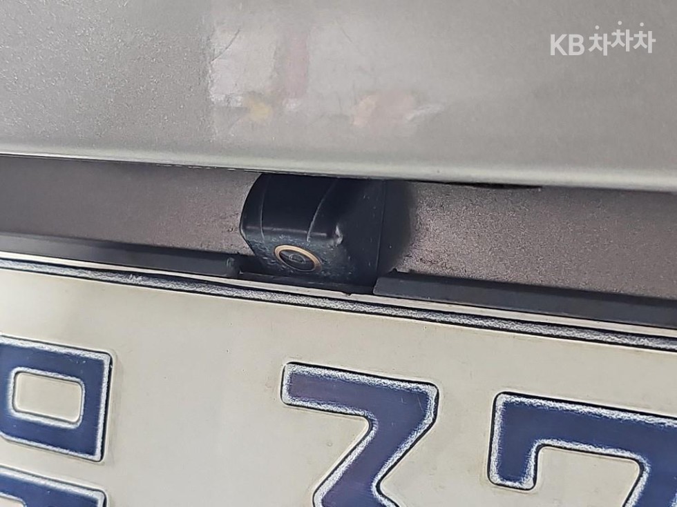 Kia Carens — miniaturë 13