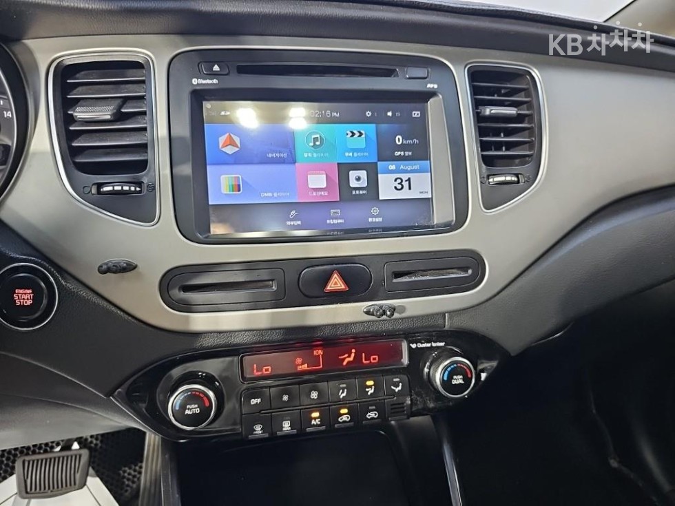 Kia Carens — miniaturë 14