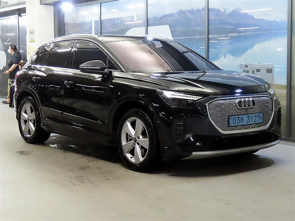 아우디 Q4 2022년식 아우디 Q4 e-tron 40 Premium