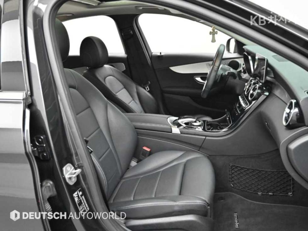 Mercedes-Benz C-klasse — miniaturë 10