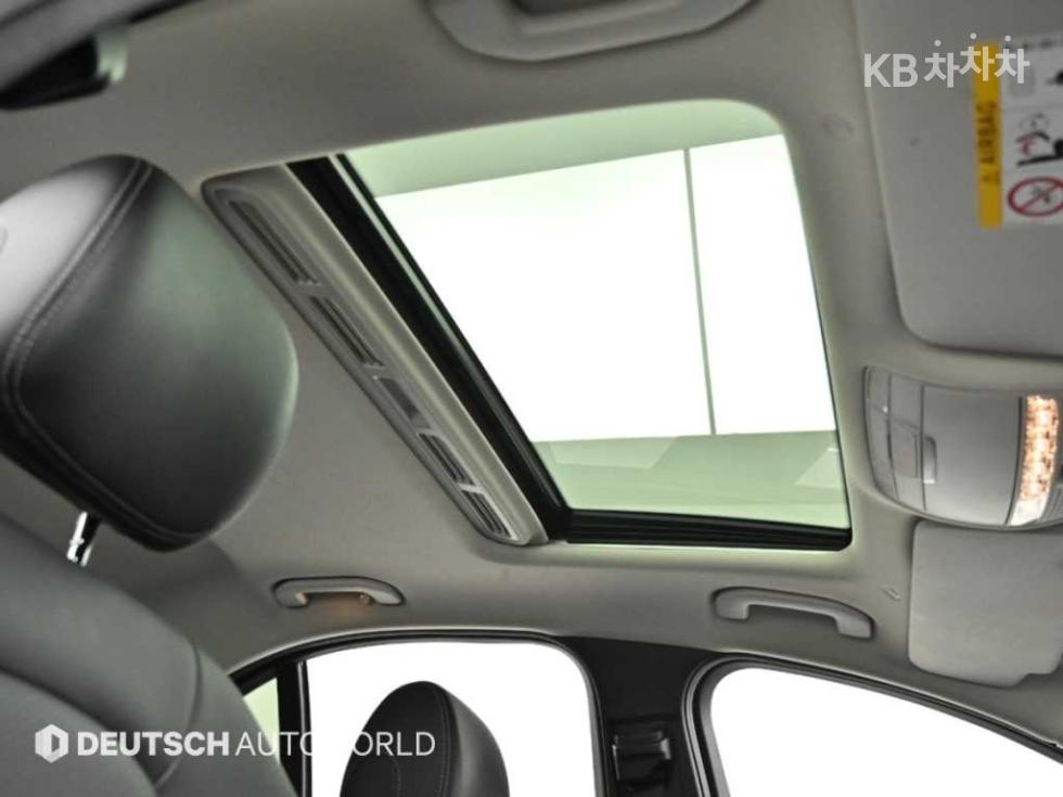 Mercedes-Benz C-klasse — miniaturë 18