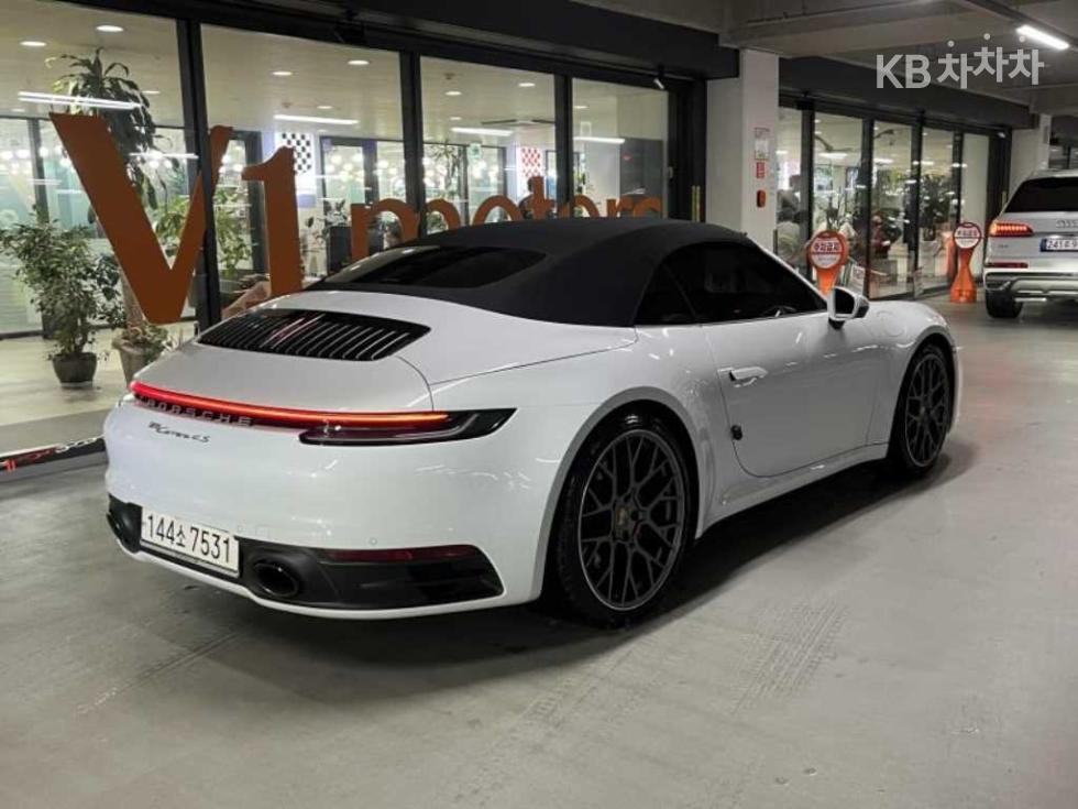 Porsche 911 — miniaturë 9