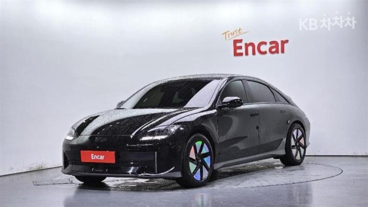 Hyundai IONIQ 6 Long Range AWD Exclusive — foto 1