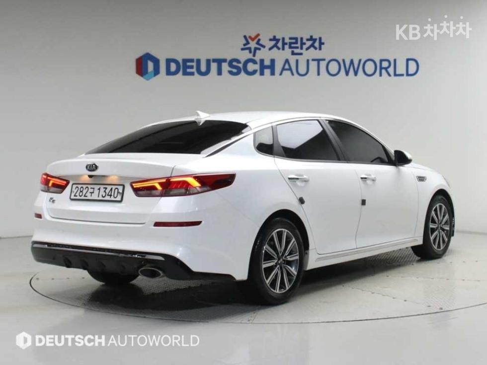 Kia K5 — miniaturë 2