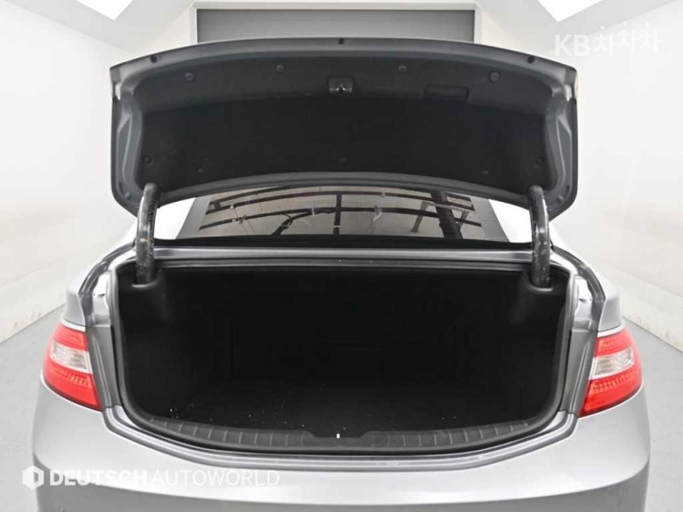 Hyundai Grandeur — miniaturë 19