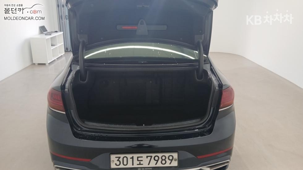 Kia K7 — miniaturë 16