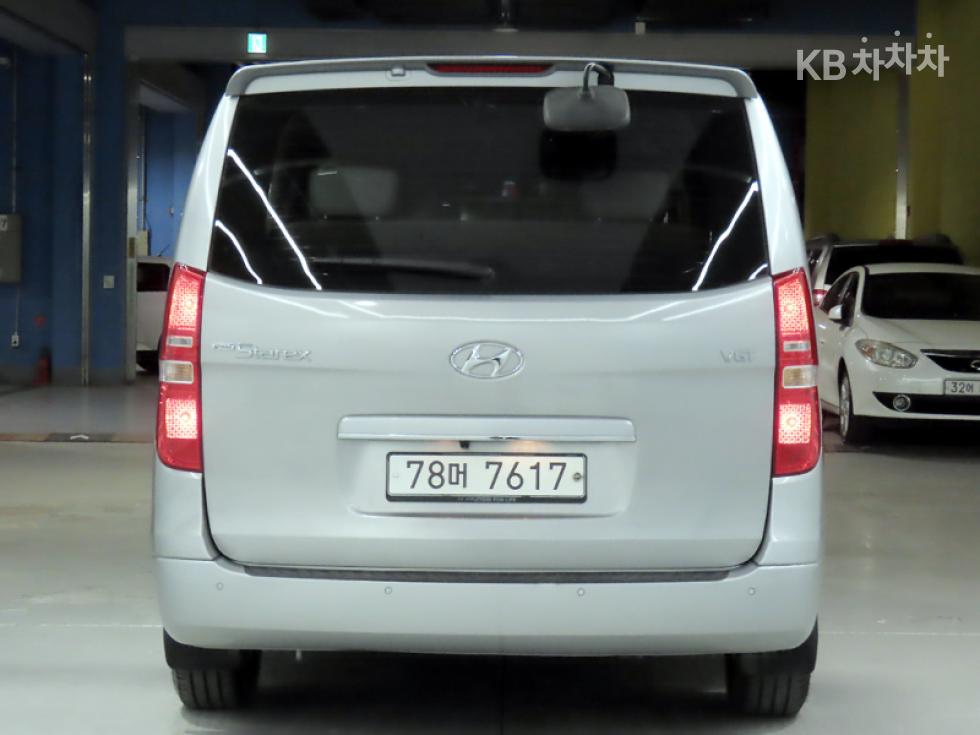 Hyundai Starex — miniaturë 3