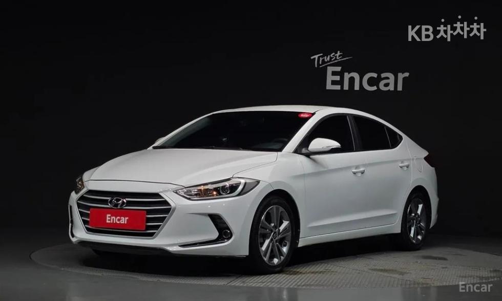 Hyundai Avante — miniaturë 2