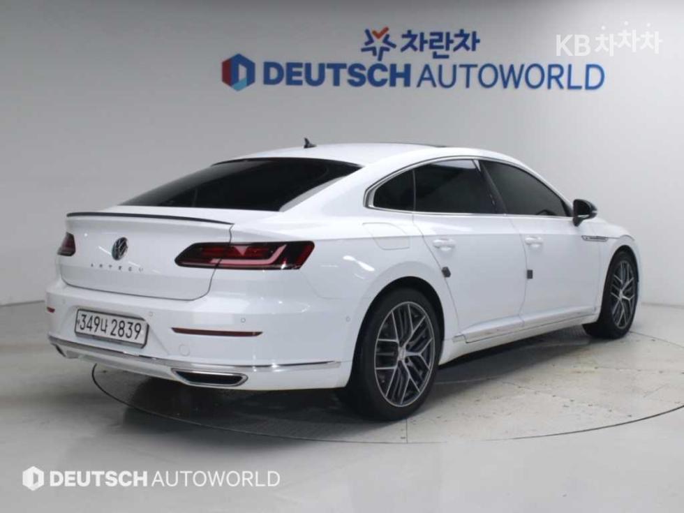 Volkswagen Arteon — miniaturë 2