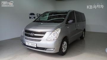 Hyundai Starex 12인승 왜건 CVX 럭셔리 — foto 1