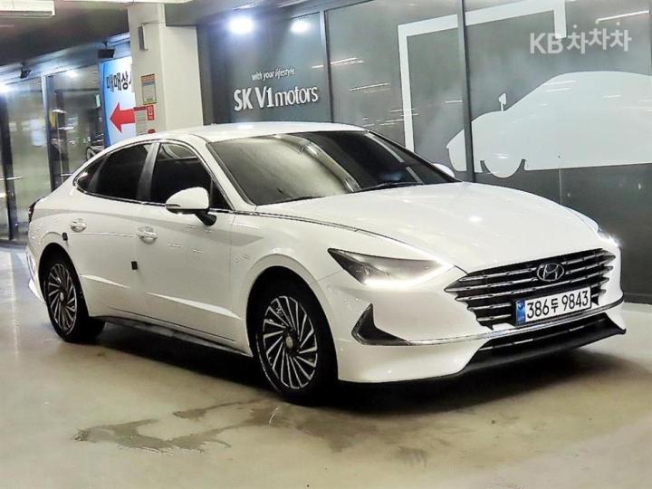 Hyundai Sonata Premium Plus — foto 1